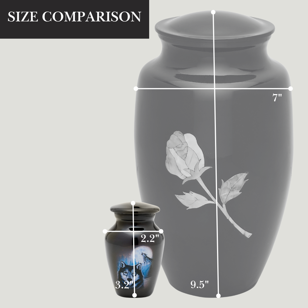 Full Moon Wolf Token Urn
