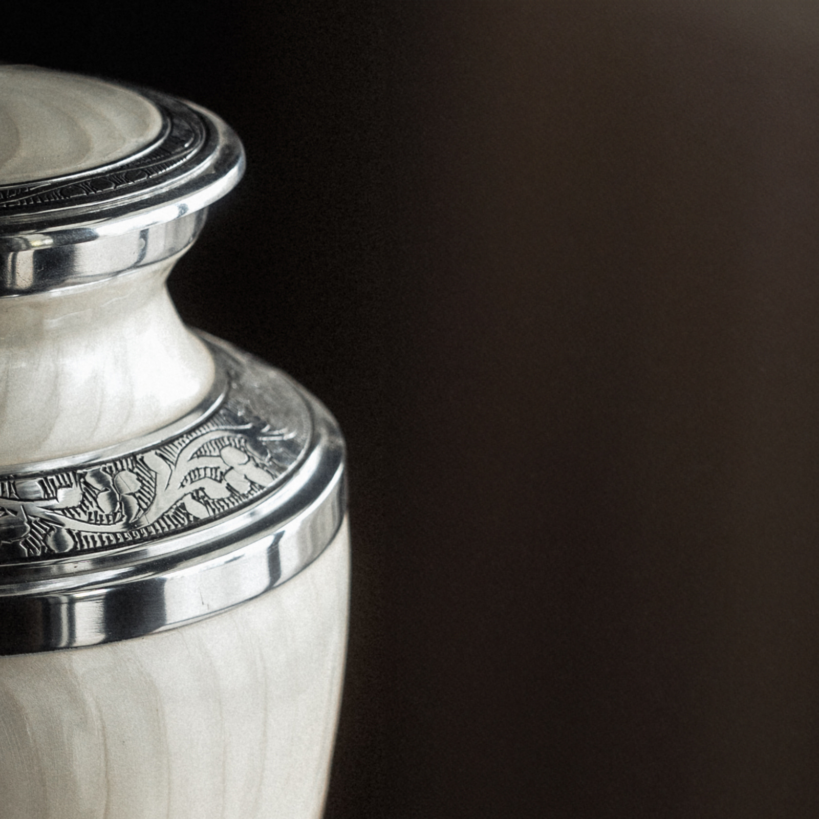 Pearl White - Adult Cremation Urn